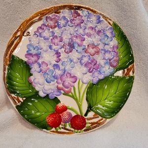 Jeanne Beury 2000 | Silvestri | Majolica Hydrangea & Berries Plate |